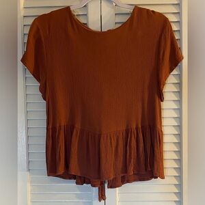Altar’d State Burnt Orange Short Sleeve Peplum Top w/Tie Back Detail, Size XS